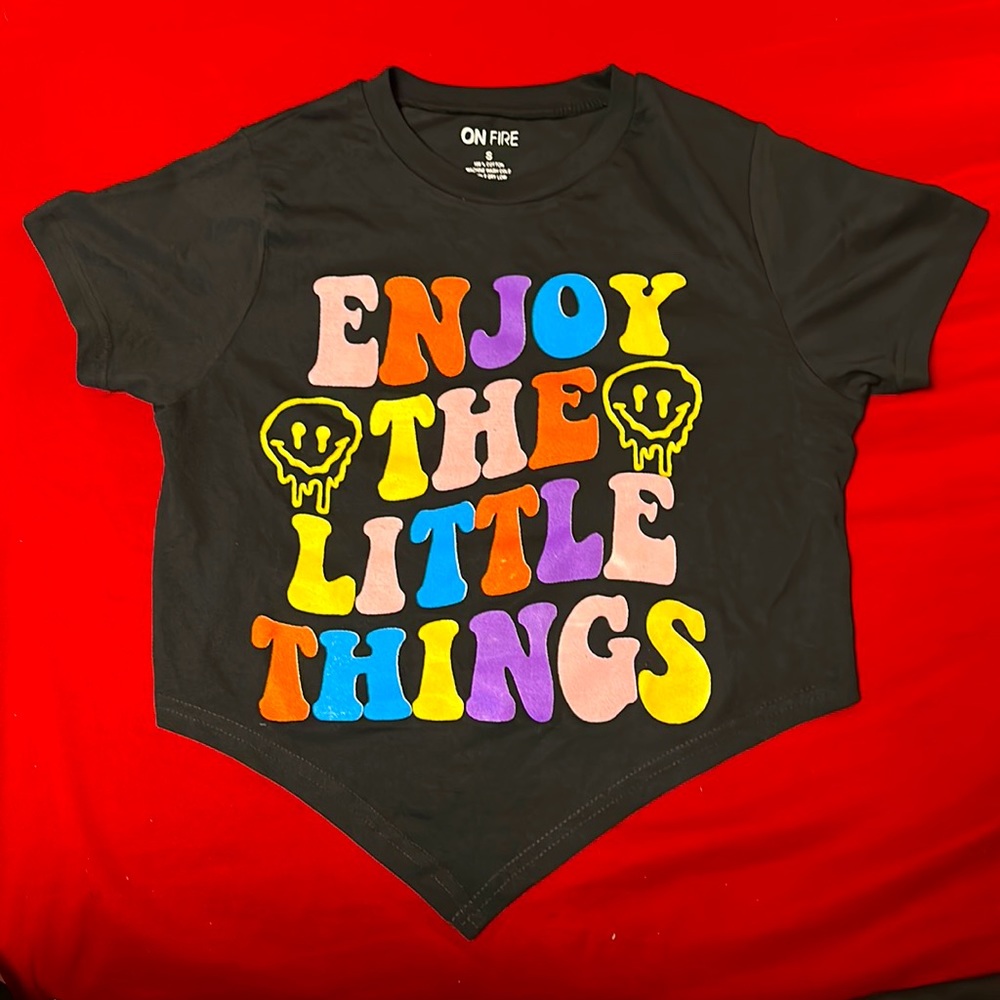 Cropped Graphic T